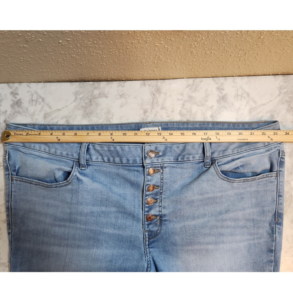 Maurices Womens 24W Light Wash Super Skinny Jeans Button Fly Raw Hem Distressed - Picture 5 of 7